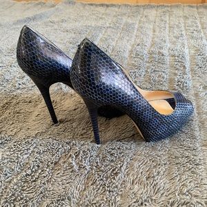 Vince Camino Blue Peep Toe Stiletto